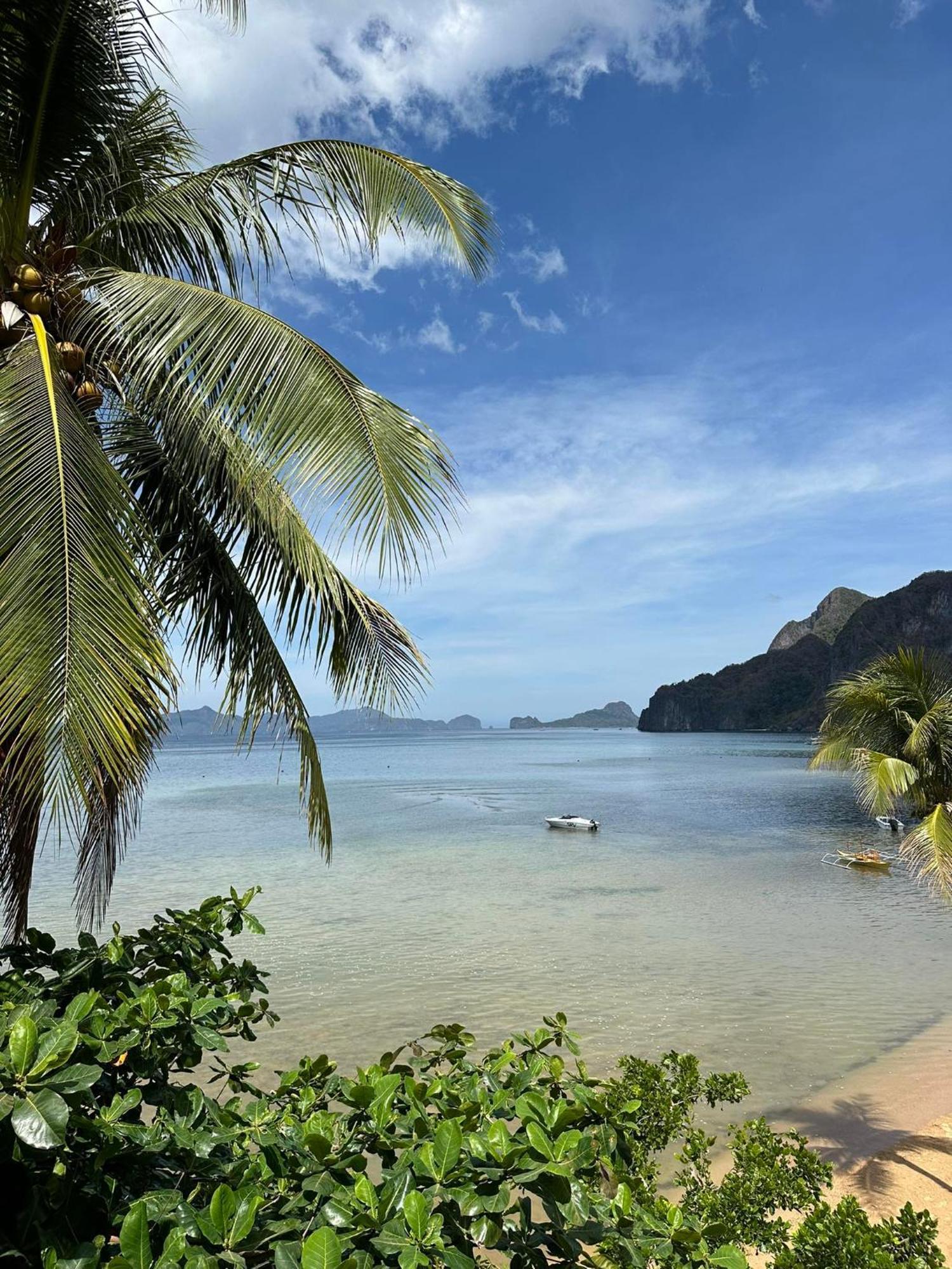 Desert Rose Beach Hotel El Nido Bagian luar foto