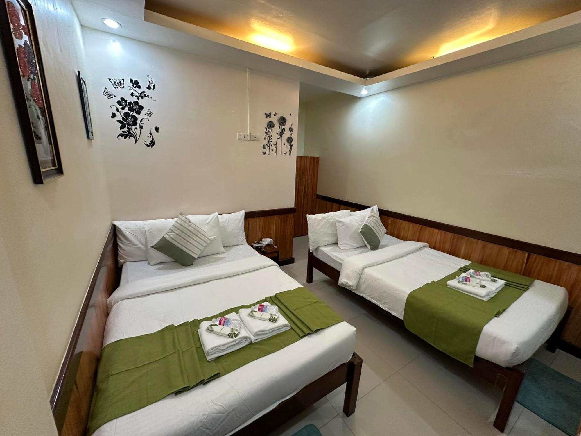 Desert Rose Beach Hotel El Nido Bagian luar foto