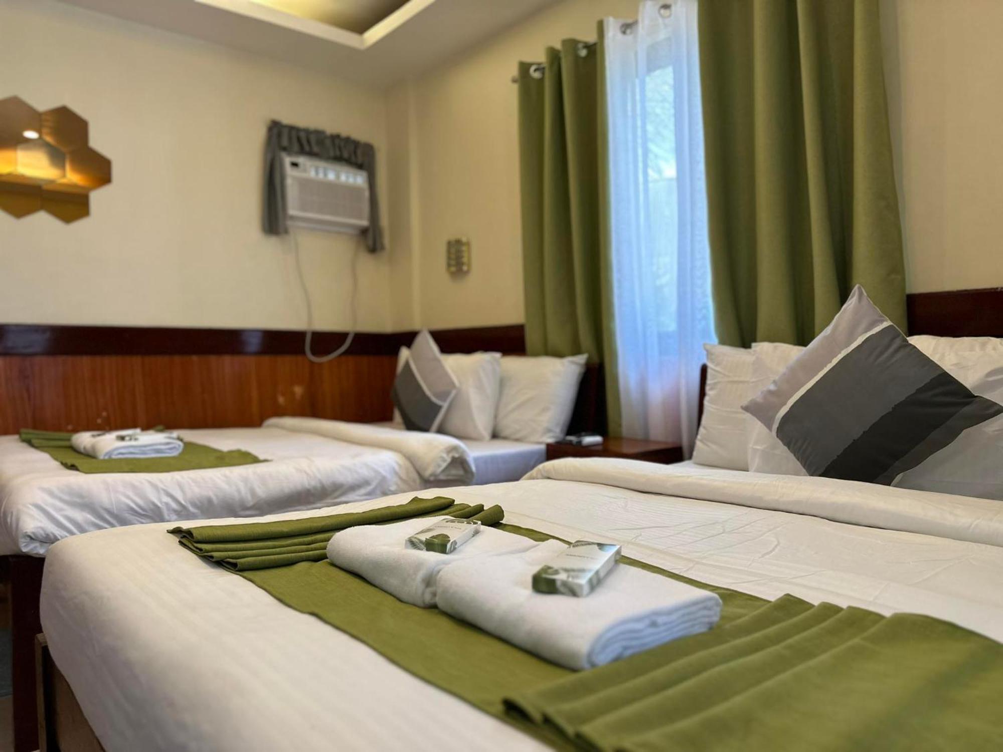 Desert Rose Beach Hotel El Nido Bagian luar foto
