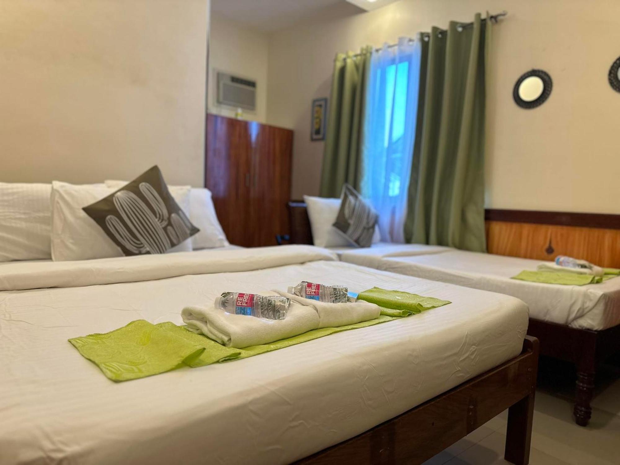 Desert Rose Beach Hotel El Nido Bagian luar foto