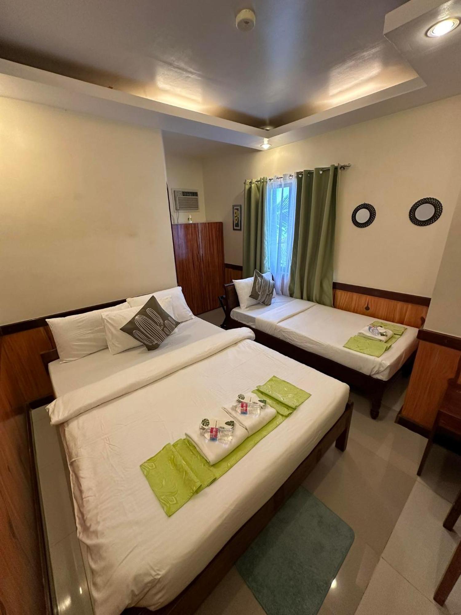 Desert Rose Beach Hotel El Nido Bagian luar foto